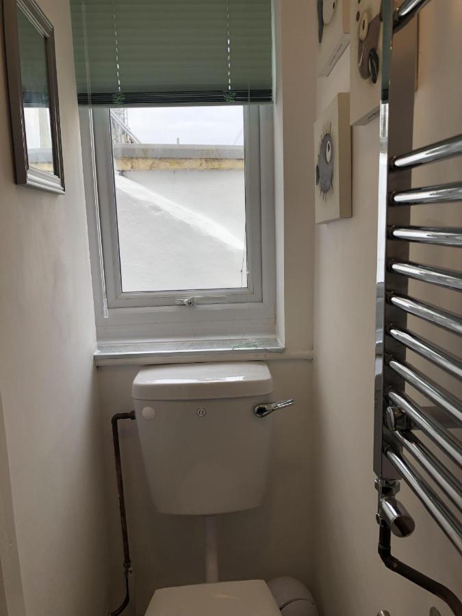 Highfield House - 1 Bed-Sleeps 2-Tjs20Hh Apartment Ilfracombe Luaran gambar